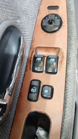 Recambio de mando elevalunas delantero izquierdo para kia carnival ii (gq) 1999-2007 2.9 crdi referencia OEM IAM 0K55266350F 0K5