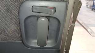 Recambio de maneta interior trasera izquierda para kia carnival ii (gq) 1999-2007 2.9 crdi referencia OEM IAM 0K53A7233044 0K53A