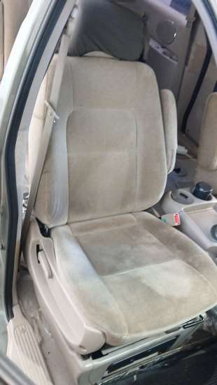 Recambio de asiento delantero derecho para kia carnival ii (gq) 1999-2007 2.9 crdi referencia OEM IAM 2K54A57400LGE3 2K54A57400L