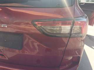Recambio de piloto trasero derecho interior para ford kuga 2019- titanium referencia OEM IAM LV4B13A602AH  