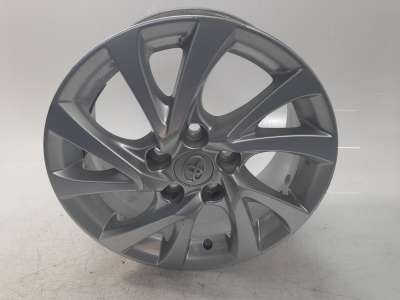 Recambio de llanta para toyota auris (_e18_) 2012-2018 1.8 hybrid (zwe186_) referencia OEM IAM 4261102E90  