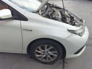 Recambio de aleta delantera derecha para toyota auris (_e18_) 2012-2018 1.8 hybrid (zwe186_) referencia OEM IAM 5381102340  TY35