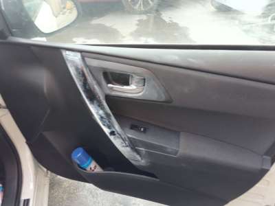 Recambio de elevalunas delantero derecho para toyota auris (_e18_) 2012-2018 1.8 hybrid (zwe186_) referencia OEM IAM 6981002480 