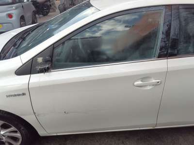 Recambio de puerta delantera izquierda para toyota auris (_e18_) 2012-2018 1.8 hybrid (zwe186_) referencia OEM IAM 6700202530  