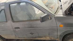 Recambio de puerta delantera derecha para nissan terrano i (wd21) 1986-1996 2.7 td 4wd referencia OEM IAM 8010001G30 8010001G30 