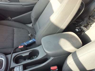 Recambio de apoyabrazos central para hyundai kona (os, ose, osi) 2017- 1.6 gdi hybrid referencia OEM IAM 84660J9000TRY  