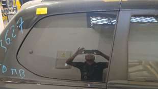 Recambio de luna custodia trasera derecha para kia carnival / grand carnival iii (vq) 2005- 2.9 crdi referencia OEM IAM 878204D1