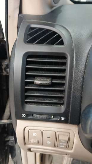 Recambio de rejilla aireadora para kia carnival / grand carnival iii (vq) 2005- 2.9 crdi referencia OEM IAM 974904D000VA 974904D