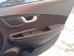 Recambio de mando elevalunas delantero derecho para hyundai kona (os, ose, osi) 2017- 1.6 gdi hybrid referencia OEM IAM 93576J90
