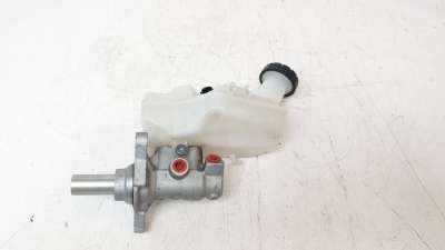 Recambio de bomba freno para renault clio v 2019- business edition referencia OEM IAM 460912995R  