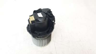 Recambio de ventilador calefaccion para renault clio v 2019- business edition referencia OEM IAM 272104788R MR116625178 
