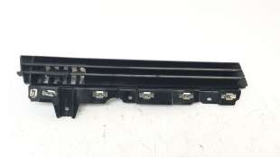 Recambio de aireador central para renault clio v 2019- business edition referencia OEM IAM 687503053R  