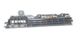 Recambio de aireador central para renault clio v 2019- business edition referencia OEM IAM 687503053R  