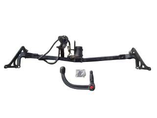 Recambio de enganche remolque para peugeot 3008 2016- allure pack referencia OEM IAM 9810078880 315226 95599834