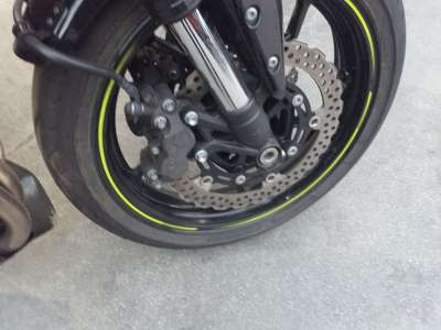 Recambio de pinza de freno delantera derecha para kawasaki z (900cc - ) - z 900 (zr900b, zr900d, zr900f) referencia OEM IAM   