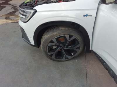 Recambio de amortiguador delantero izquierdo para renault austral 2022- techno referencia OEM IAM 543033805R  