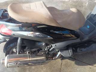 Recambio de moldura para piaggio beverly - beverly 500 cruiser (m34) referencia OEM IAM CM024702  