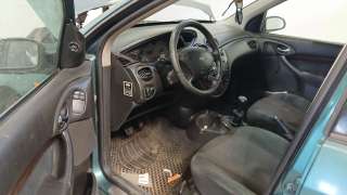 ford focus i sedán (dfw) 1999-2009 del año 2000
