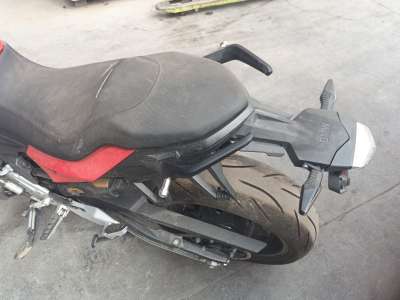 Recambio de agarradera trasera para bmw f (801cc - ) - f 900 r a2 (4r90) referencia OEM IAM 46728409642  