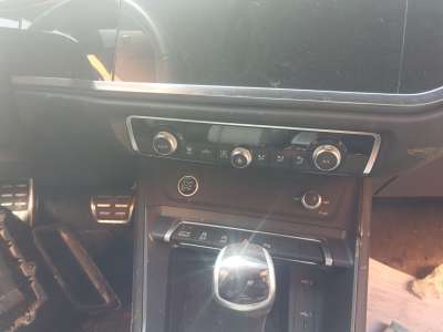Recambio de mando climatizador para audi q3 sportback (f3n) 2019- 40 tdi quattro referencia OEM IAM 83A820043AB  