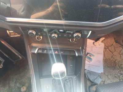 Recambio de warning para audi q3 sportback (f3n) 2019- 40 tdi quattro referencia OEM IAM 83A925301C  
