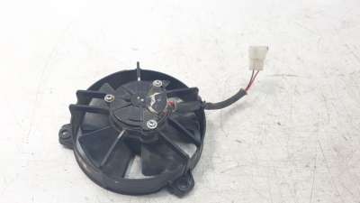 Recambio de electroventilador para ktm 125 duke 2016- 125 duke referencia OEM IAM JY601257  