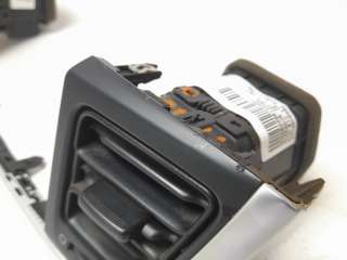Recambio de aireador central para kia rio (yb) 2016- 1.2 cat referencia OEM IAM 84740H8000  