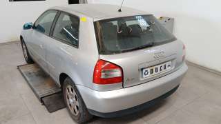audi a3 (8l1) 1996-2006 del año 2001