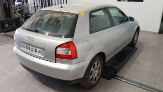 audi a3 (8l1) 1996-2006 del año 2001