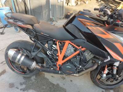 Recambio de centralita motor uce para ktm super duke - 1290 super duke r referencia OEM IAM 61341031300  