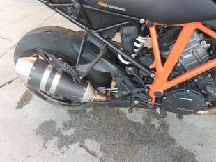 Recambio de estribera derecha para ktm super duke - 1290 super duke r referencia OEM IAM 6130303910033S  