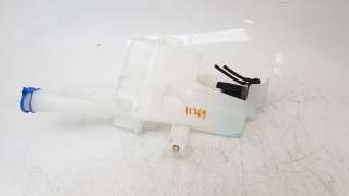 Recambio de deposito limpia para toyota yaris cross 2021-2022 hybrid fwd style referencia OEM IAM 85315K0070  