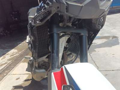 Recambio de radiador agua para honda crf - crf 1100 l africa twin dct referencia OEM IAM 19010MKSA01 19020MKSE01 