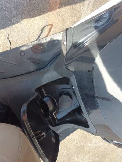 Recambio de deposito combustible para piaggio beverly - beverly 500 cruiser (m34) referencia OEM IAM 624387  