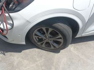 Recambio de amortiguador delantero izquierdo para ford kuga iii (dfk) 2019- 2.5 fhev referencia OEM IAM 2581666  
