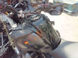 Recambio de deposito combustible para bmw r 1250 - r 1250 gs adventure referencia OEM IAM 16111542376  