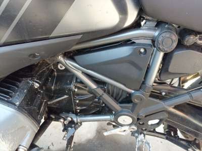 Recambio de moldura para bmw r 1250 - r 1250 gs adventure referencia OEM IAM 46638545047  