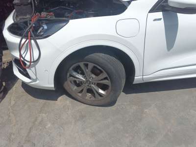 Recambio de puente delantero para ford kuga iii (dfk) 2019- 2.5 fhev referencia OEM IAM LX615019BEJ  