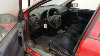 opel astra g hatchback (t98) 1998-2009 del año 2001