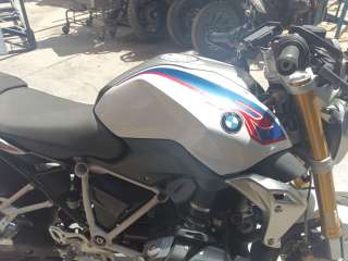 Recambio de deposito combustible para bmw r 1250 - r 1250 r (1r13) referencia OEM IAM 16118533760  
