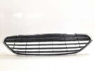 Recambio de rejilla paragolpes central para ford fiesta (ccn) 2012-2017 referencia OEM IAM 1778257 402156A 107105718 / FD3462001 2