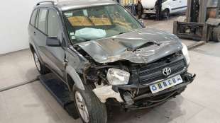 toyota rav 4 ii (_a2_) 2000-2005 del año 2001