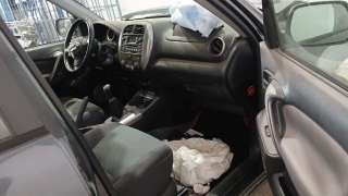 toyota rav 4 ii (_a2_) 2000-2005 del año 2001