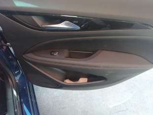 Recambio de mando elevalunas trasero derecho para opel insignia b grand sport (z18) 2017- 2.0 (68) referencia OEM IAM YR004045YX