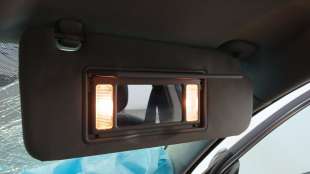 Recambio de parasol derecho para toyota avensis sedán (_t25_) 2003-2008 2.2 d-4d (adt251_) referencia OEM IAM 7431005161B1 74310