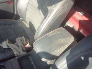 Recambio de apoyabrazos central para ford kuga 2019- titanium referencia OEM IAM 2719582  