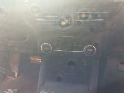 Recambio de mando climatizador para ford kuga 2019- titanium referencia OEM IAM 2534657  