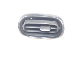 Recambio de aireador derecho para toyota yaris cross 2021-2022 hybrid fwd style referencia OEM IAM 55650K0050  