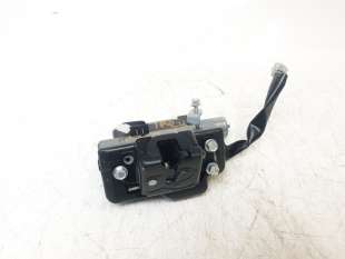 Recambio de cerradura maletero / porton para toyota yaris cross 2021-2022 hybrid fwd style referencia OEM IAM 1638000790  