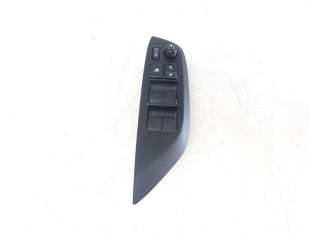 Recambio de mando elevalunas delantero izquierdo para toyota yaris cross 2021-2022 hybrid fwd style referencia OEM IAM 840400D02